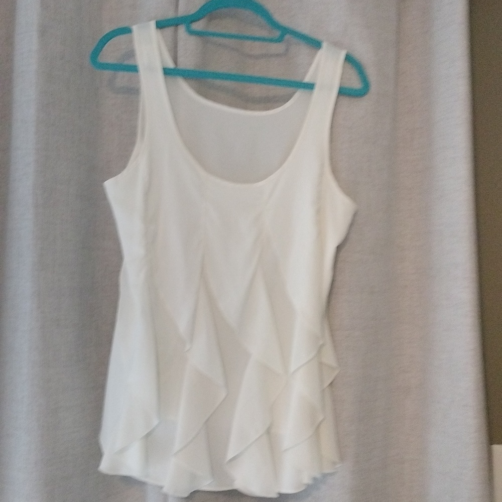 Sleeveless blouse